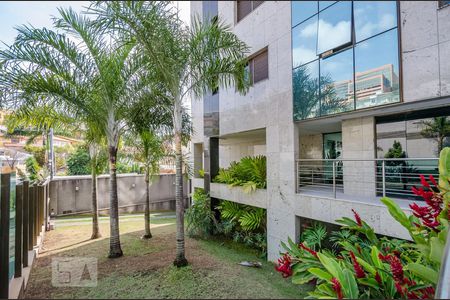 Apartamento para alugar com 220m², 4 quartos e 6 vagas Apartamento para alugar com 220m², 4 quartos e 6 vagasÁrea comum