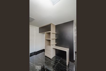 Apartamento para alugar com 220m², 4 quartos e 6 vagas Apartamento para alugar com 220m², 4 quartos e 6 vagasCozinha