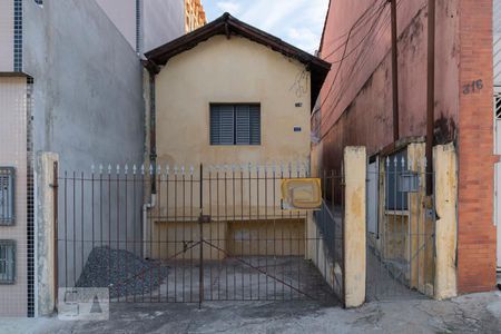 Fachada de casa para alugar com 1 quarto, 35m² em Vila Guarani, São Paulo