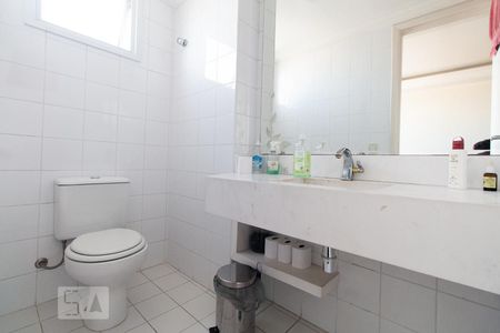 Apartamento à venda com 188m², 3 quartos e 2 vagasBanheiro