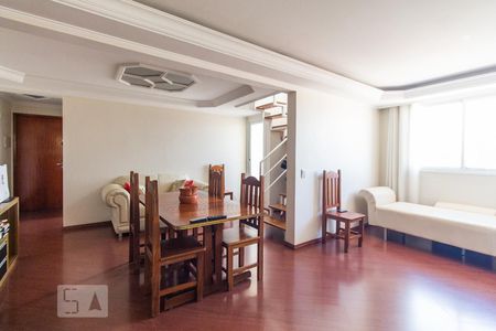 Apartamento à venda com 188m², 3 quartos e 2 vagasSala