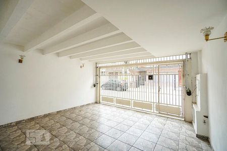 Casa à venda com 240m², 3 quartos e 2 vagasGaragem