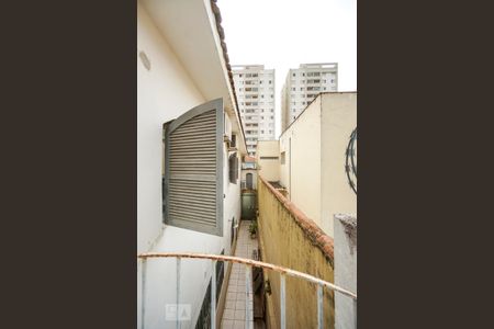 Casa à venda com 240m², 3 quartos e 2 vagasVista quintal