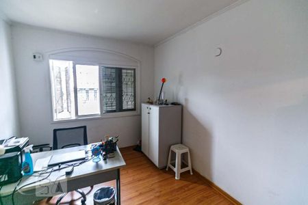 Quarto 1 de casa à venda com 5 quartos, 345m² em Jardim Lindóia, Porto Alegre