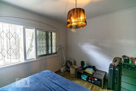 Quarto 5 de casa à venda com 5 quartos, 345m² em Jardim Lindóia, Porto Alegre
