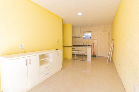 Sala de apartamento para alugar com 1 quarto, 55m² em Rebouças, Curitiba
