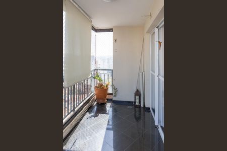 Sacada de apartamento para alugar com 3 quartos, 144m² em Vila Ipojuca, São Paulo