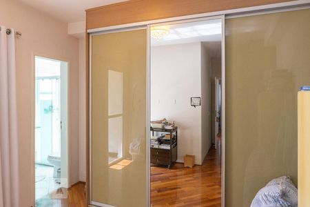 Suíte 1 de apartamento para alugar com 3 quartos, 144m² em Vila Ipojuca, São Paulo