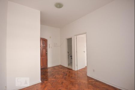 Sala de apartamento para alugar com 1 quarto, 35m² em Glória, Rio de Janeiro
