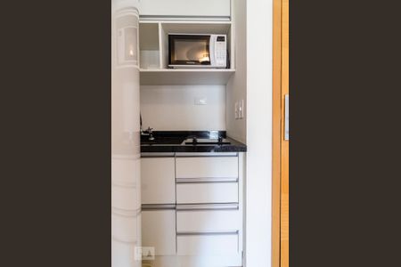 Studio para alugar com 28m², 1 quarto e 1 vaga Studio para alugar com 28m², 1 quarto e 1 vagaStudio
