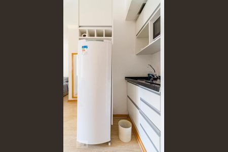Studio para alugar com 28m², 1 quarto e 1 vaga Studio para alugar com 28m², 1 quarto e 1 vagaStudio
