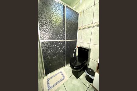 Casa à venda com 196m², 5 quartos e 1 vaga Casa à venda com 196m², 5 quartos e 1 vagaBanheiro 1