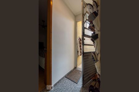 Casa à venda com 180m², 5 quartos e 2 vagasCORREDOR