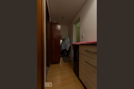 Casa à venda com 180m², 5 quartos e 2 vagasCORREDOR