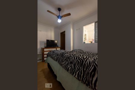 Casa à venda com 180m², 5 quartos e 2 vagasSUITE