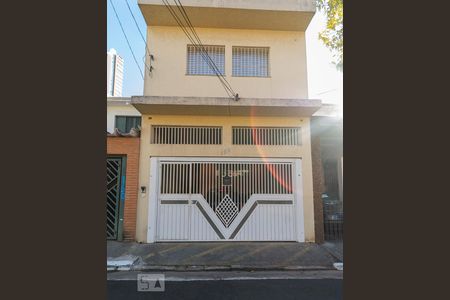 Casa à venda com 180m², 5 quartos e 2 vagasFACHADA