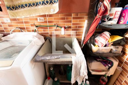 Casa à venda com 250m², 4 quartos e 2 vagasLavanderia (Torneira)