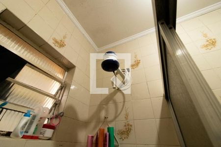 Casa à venda com 250m², 4 quartos e 2 vagasDetalhe Banheiro