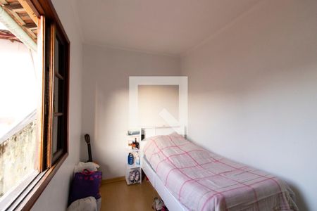 Casa à venda com 250m², 4 quartos e 2 vagasQuarto 2