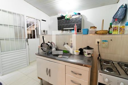 Casa à venda com 250m², 4 quartos e 2 vagasCozinha - Torneira