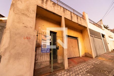 Casa à venda com 250m², 4 quartos e 2 vagasFachada do Imóvel