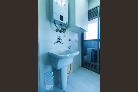 Apartamento para alugar com 66m², 2 quartos e 1 vagaÁrea de Serviço