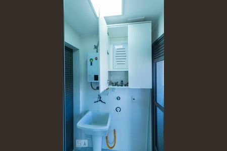 Apartamento para alugar com 66m², 2 quartos e 1 vagaÁrea de Serviço