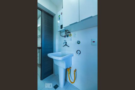 Apartamento para alugar com 66m², 2 quartos e 1 vagaÁrea de Serviço