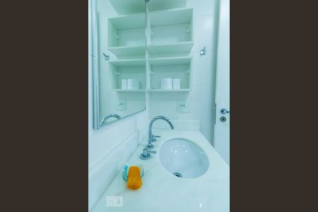 Apartamento para alugar com 66m², 2 quartos e 1 vagaBanheiro