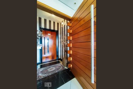 Apartamento à venda com 141m², 3 quartos e 3 vagas Apartamento à venda com 141m², 3 quartos e 3 vagasHall de Entrada