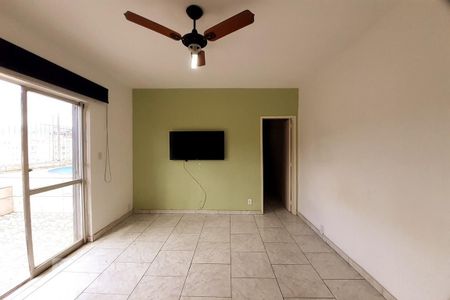 Apartamento à venda com 130m², 4 quartos e 2 vagasQuarto 3