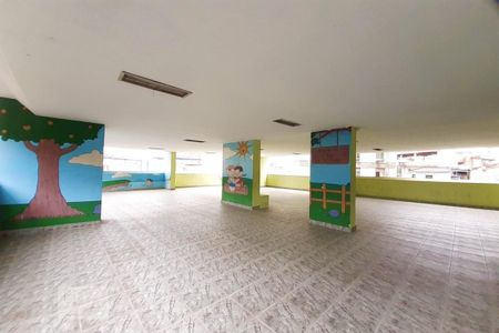 Apartamento à venda com 130m², 4 quartos e 2 vagasÁrea Comum - Playground