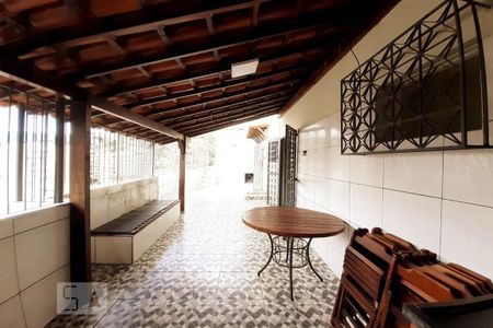 Apartamento à venda com 130m², 4 quartos e 2 vagasCobertura