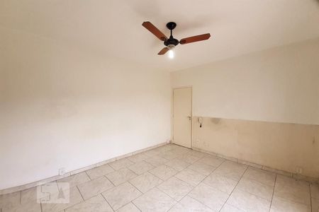 Apartamento à venda com 130m², 4 quartos e 2 vagasQuarto 3