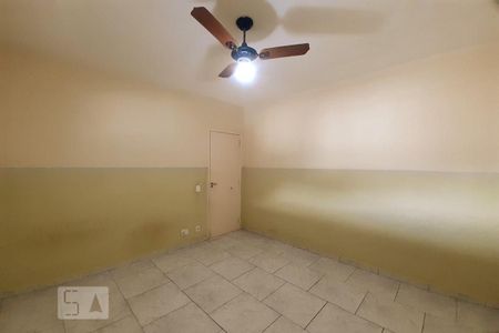 Apartamento à venda com 130m², 4 quartos e 2 vagasQuarto 2