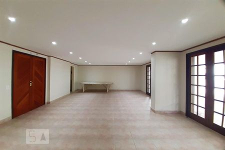 Apartamento à venda com 130m², 4 quartos e 2 vagasÁrea comum - Salão de festas