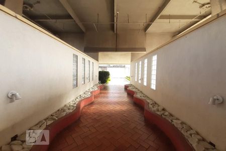 Apartamento para alugar com 60m², 2 quartos e 1 vagaHall social
