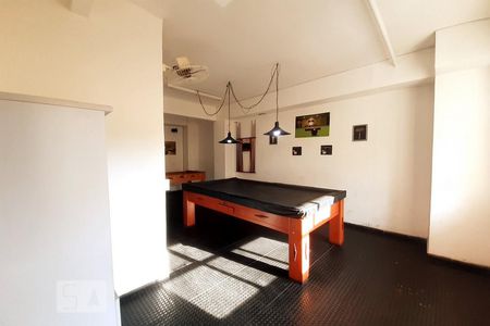 Apartamento para alugar com 60m², 2 quartos e 1 vagaÁrea comum - Sala de Jogos