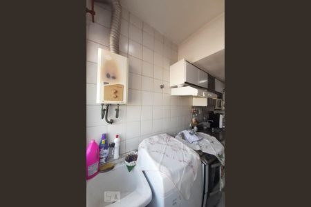 Apartamento para alugar com 60m², 2 quartos e 1 vagaÁrea de Serviço