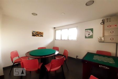 Apartamento para alugar com 60m², 2 quartos e 1 vagaÁrea comum - Sala de Jogos