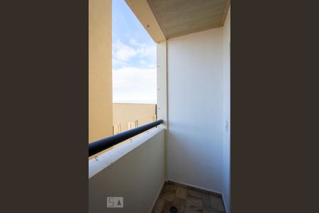 Varanda da sala de apartamento à venda com 3 quartos, 90m² em Vila Pinheirinho, Santo André
