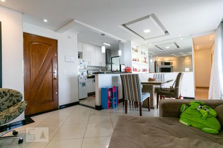 Apartamento à venda com 98m², 3 quartos e 1 vaga Apartamento à venda com 98m², 3 quartos e 1 vagaSala
