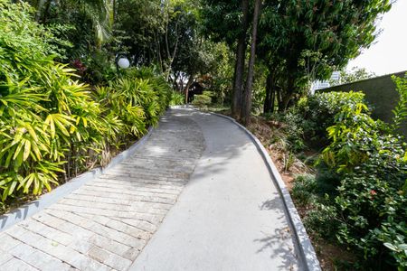 Apartamento à venda com 98m², 3 quartos e 1 vaga Apartamento à venda com 98m², 3 quartos e 1 vagaÁrea comum - Pista de Caminhada