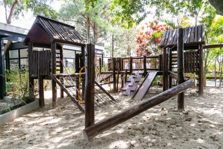 Apartamento à venda com 98m², 3 quartos e 1 vaga Apartamento à venda com 98m², 3 quartos e 1 vagaÁrea comum - Playground