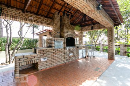 Apartamento à venda com 98m², 3 quartos e 1 vaga Apartamento à venda com 98m², 3 quartos e 1 vagaÁrea comum - Churrasqueira