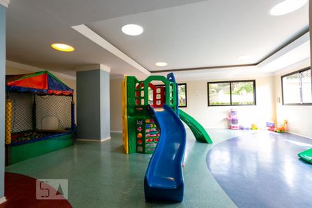 Apartamento à venda com 98m², 3 quartos e 1 vaga Apartamento à venda com 98m², 3 quartos e 1 vagaÁrea comum - Brinquedoteca