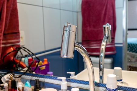 Apartamento à venda com 98m², 3 quartos e 1 vaga Apartamento à venda com 98m², 3 quartos e 1 vagaBanheiro da Suíte