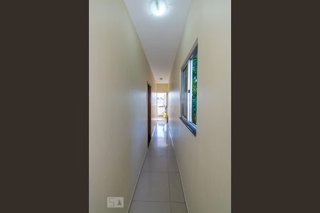 Casa à venda com 75m², 2 quartos e 1 vagaCorredor do 2º andar
