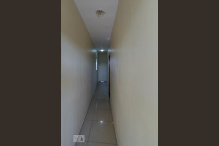 Casa à venda com 75m², 2 quartos e 1 vagaCorredor do 2º andar