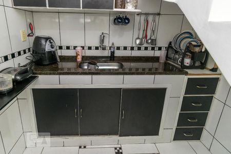 Casa à venda com 75m², 2 quartos e 1 vagaCozinha